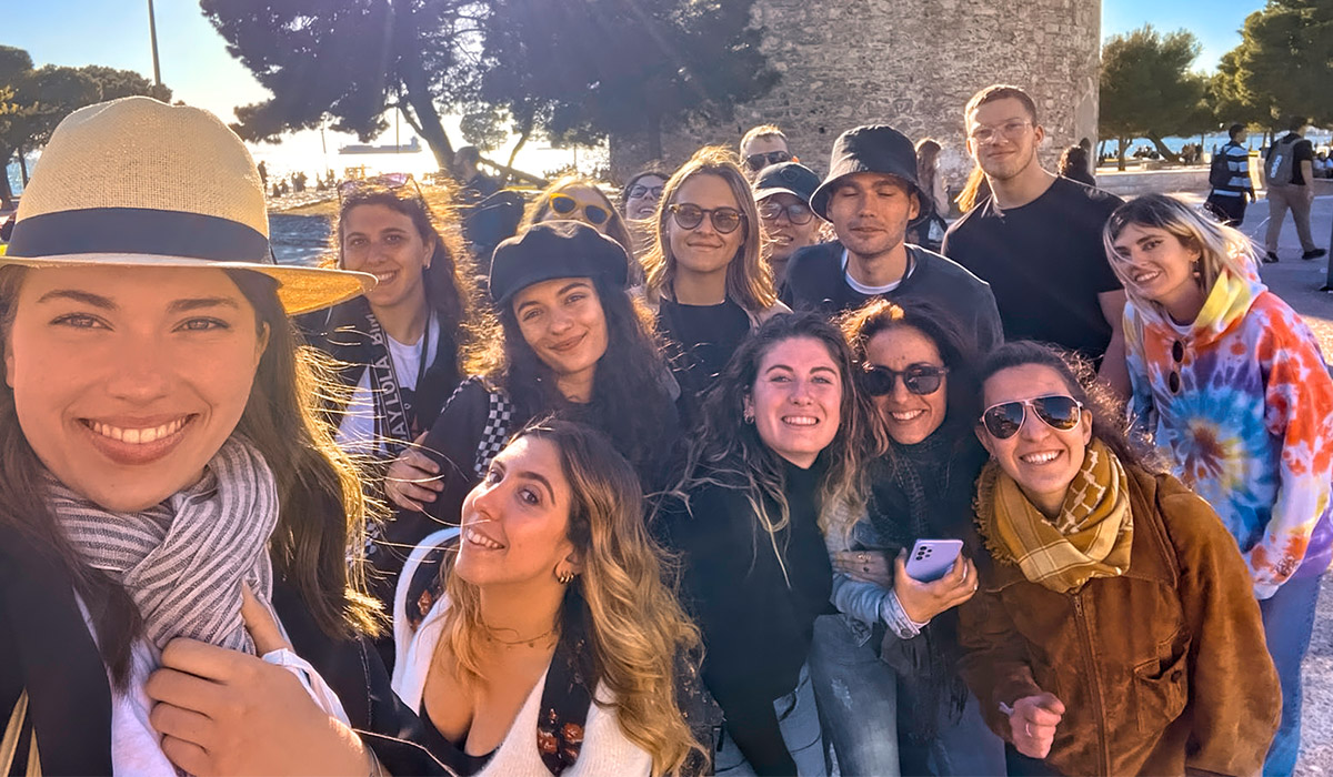 Thessalonique-Visite-Guidee-Selfie-Groupe-Content